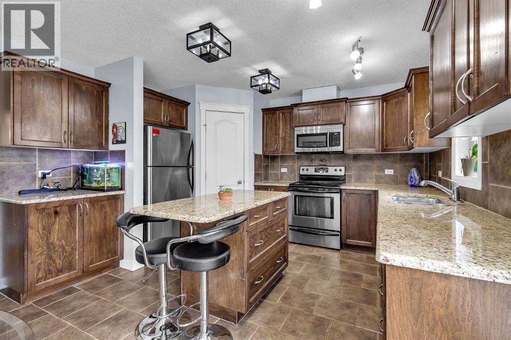 #6004 2370 Bayside Road SW - 12