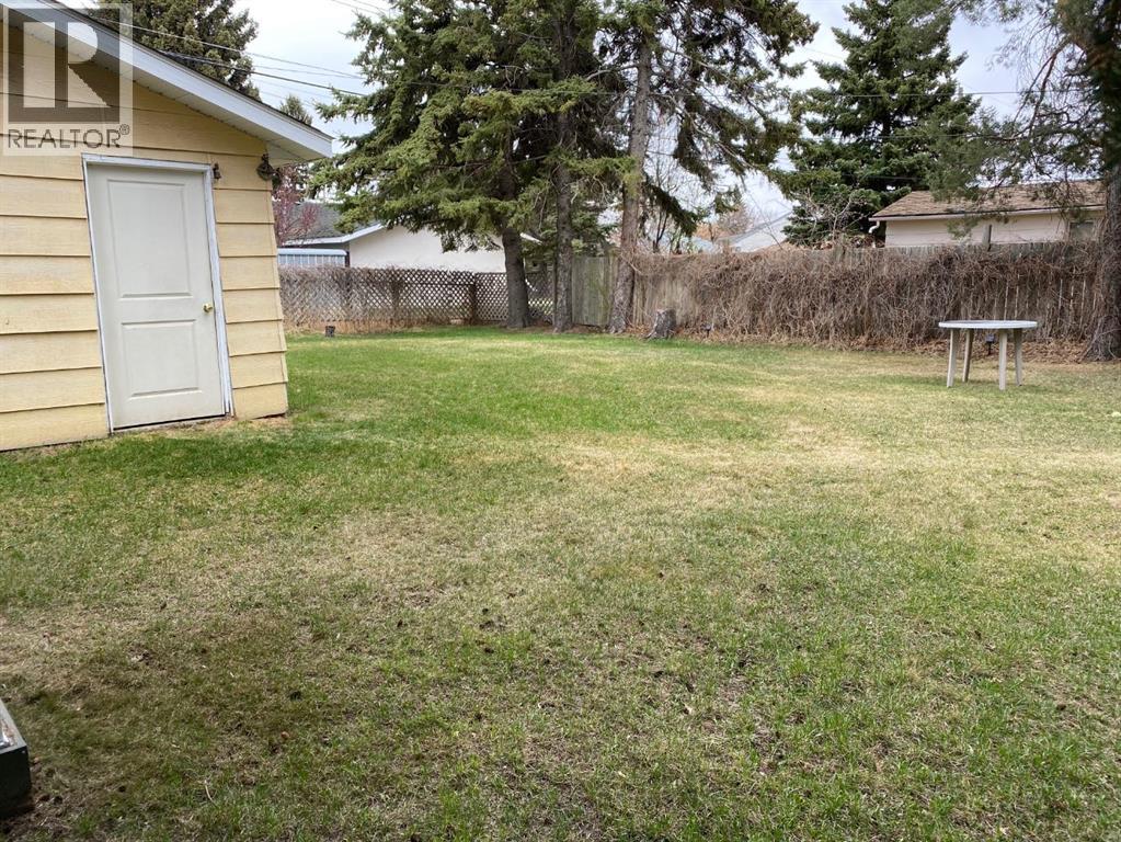 5316 47 Street — photo 21