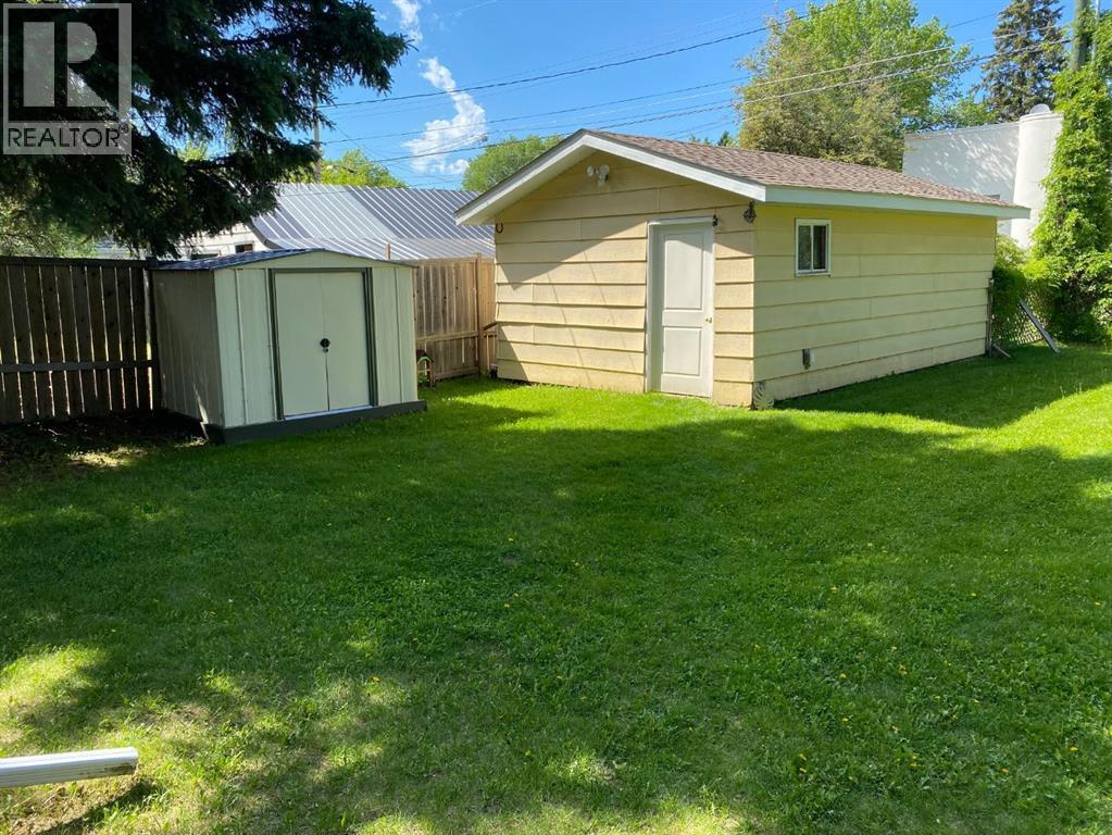 5316 47 Street — photo 35