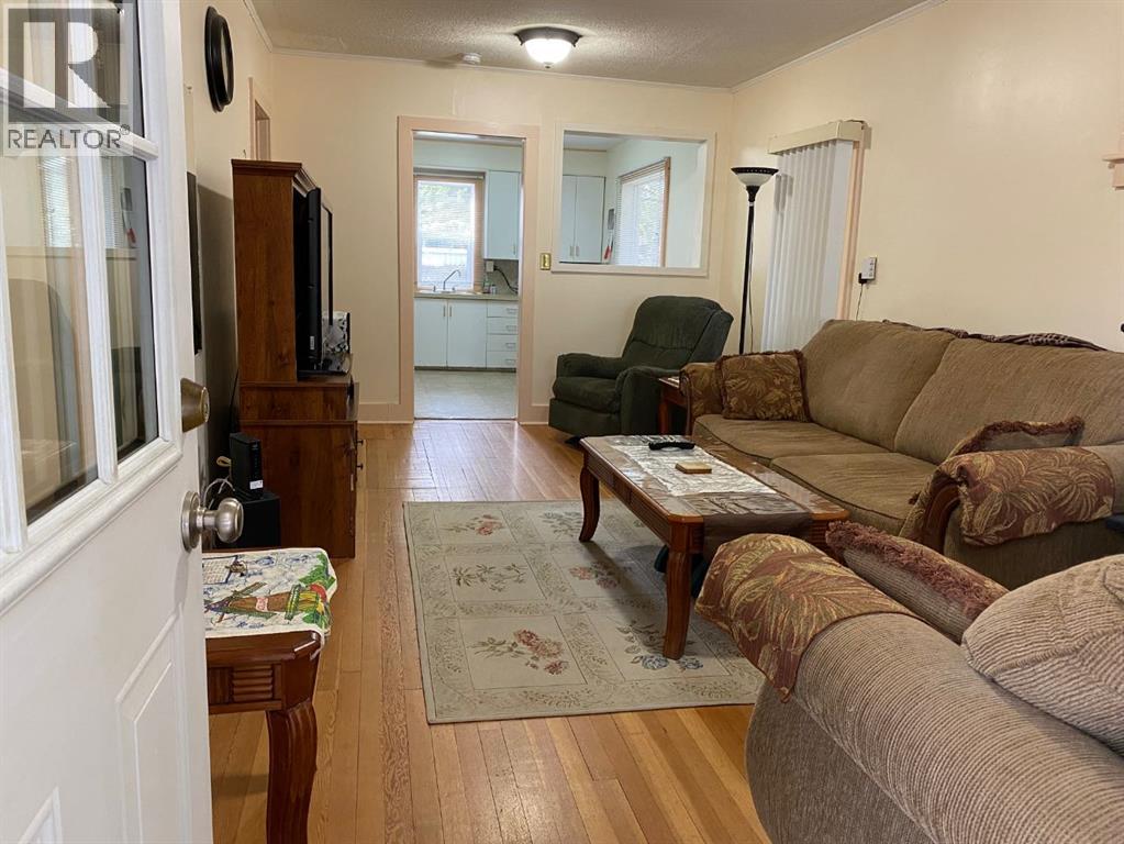 5316 47 Street - photo 5