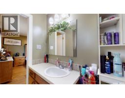255 Litzenberger Crescent, Regina, SK S4R7A2 Photo 40