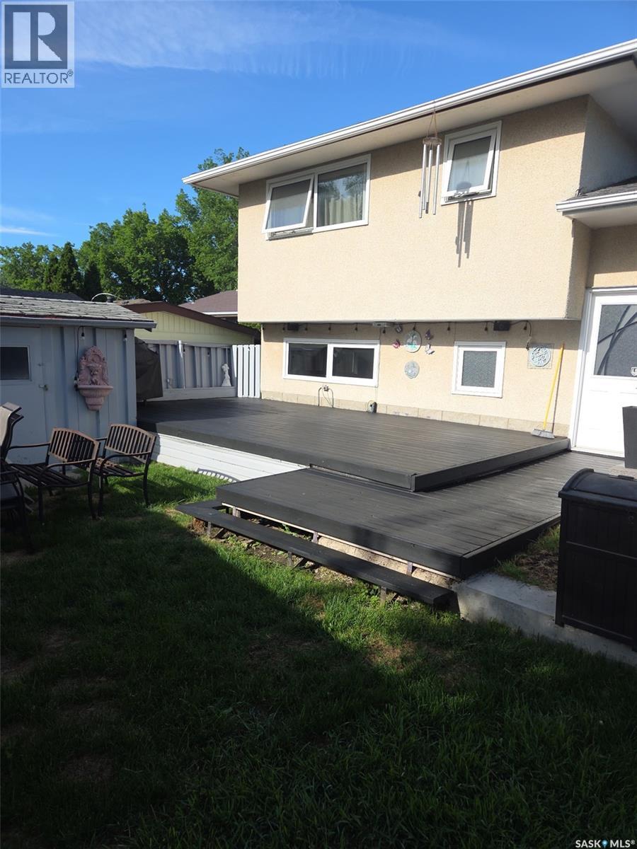 255 Litzenberger CRESCENT — photo 59