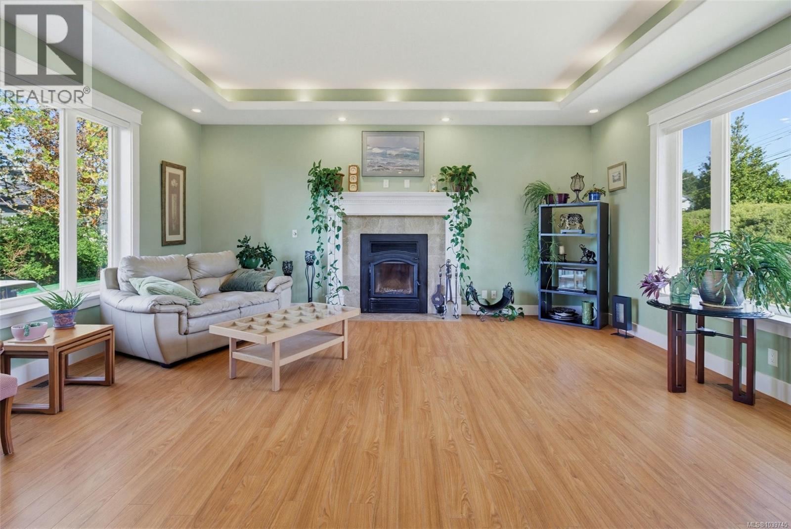 1922 Powliuk Cres - 28