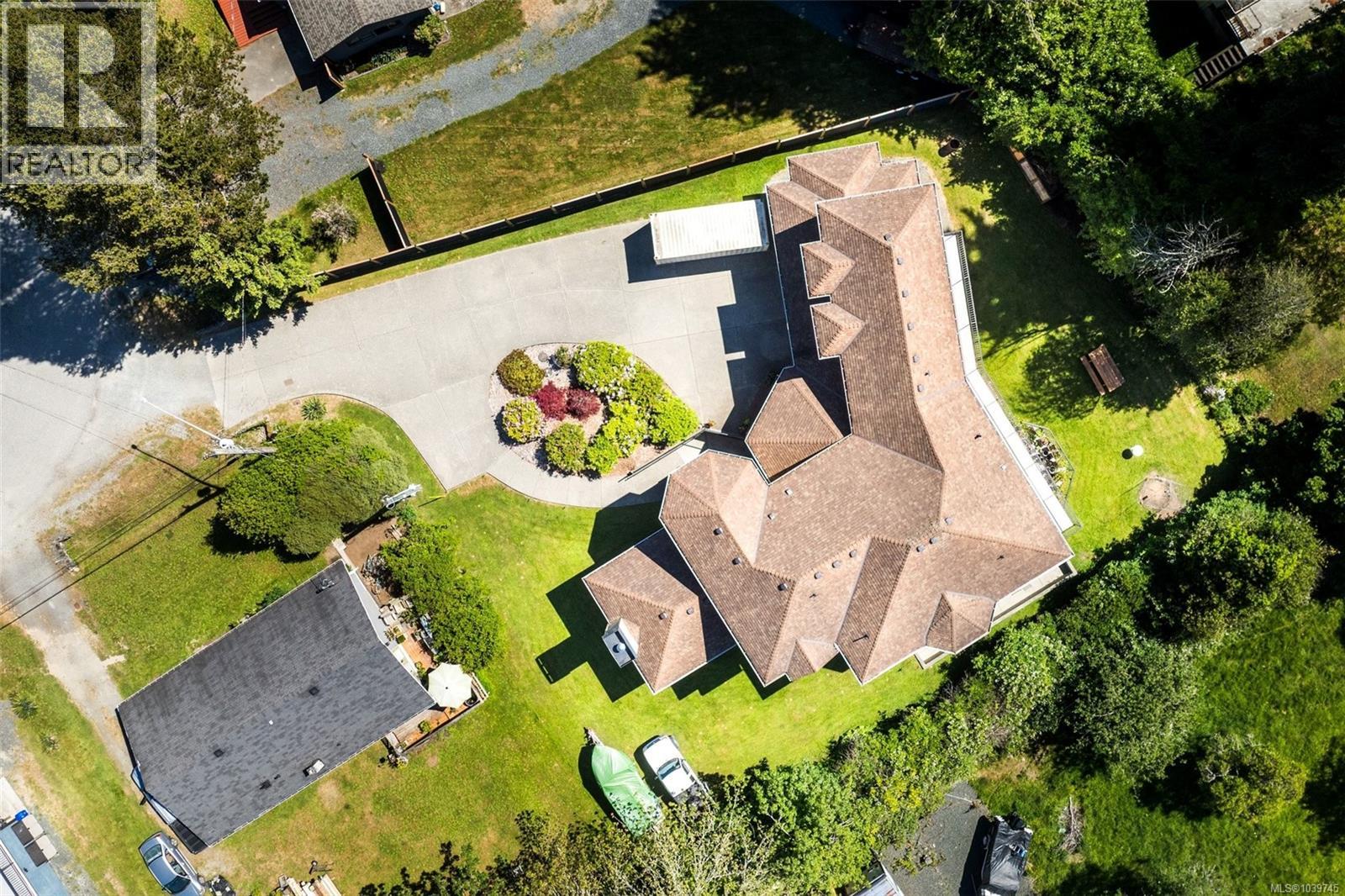 1922 Powliuk Cres - 4