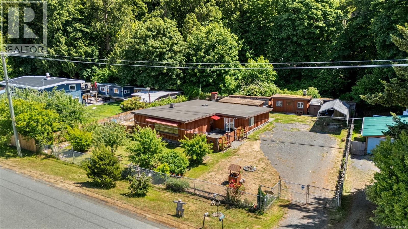6261 Derbend Rd - 1