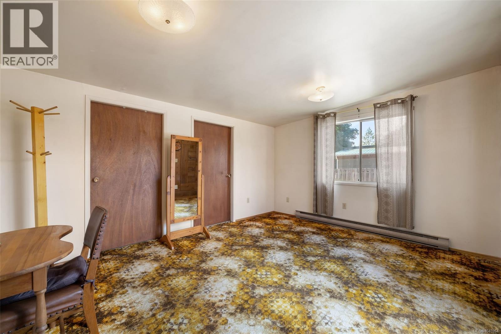 6261 Derbend Rd - 20