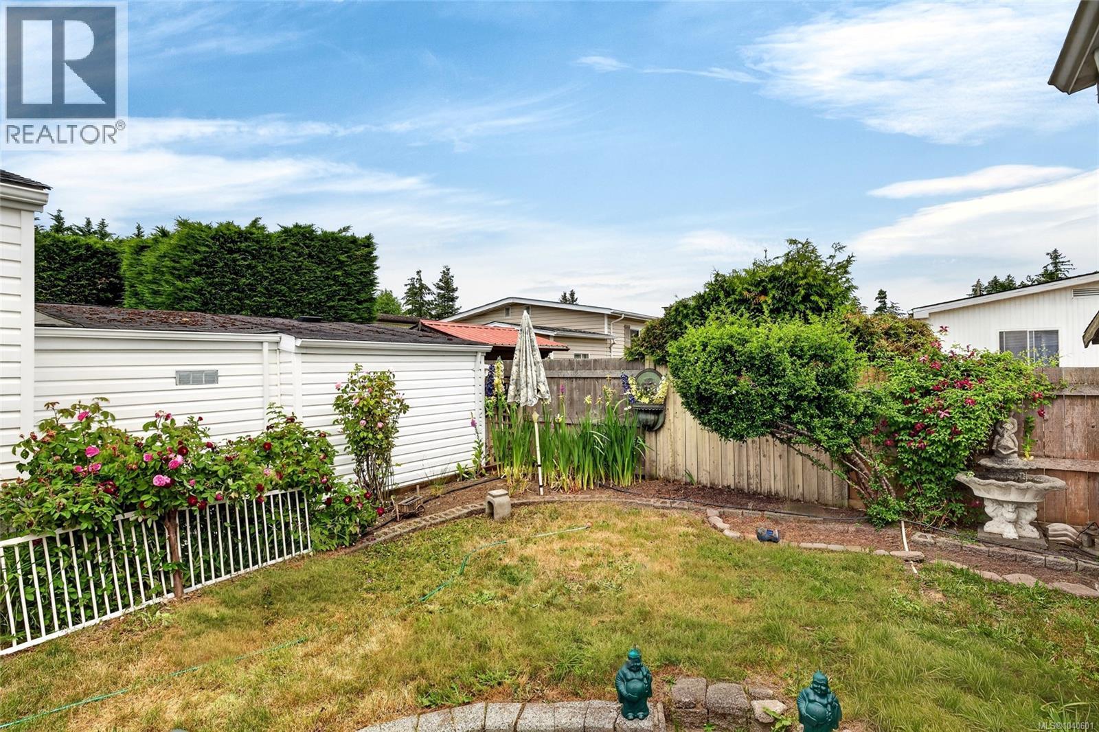 #88 7583 Central Saanich Rd - 22