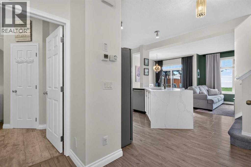 96 Evansdale Way NW - photo 4