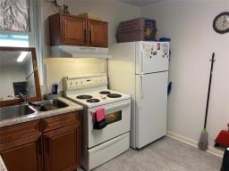 403 7th Street, Brandon, MB R7A3S9 Photo 6