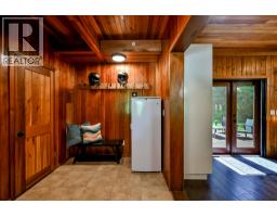11267 Palmer Rolph Street, Maple Ridge, BC V2W1H1 Photo 10