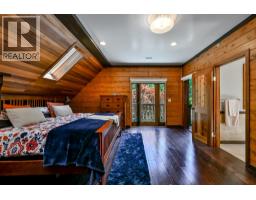 11267 Palmer Rolph Street, Maple Ridge, BC V2W1H1 Photo 13