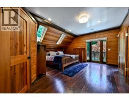 11267 Palmer Rolph Street, Maple Ridge, BC V2W1H1 Photo 14