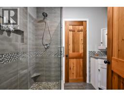 11267 Palmer Rolph Street, Maple Ridge, BC V2W1H1 Photo 32