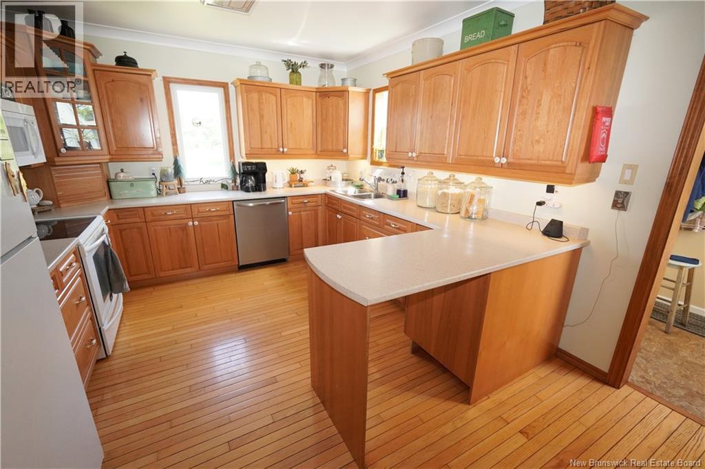 14 Thoroughfare Road - Image 8