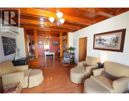 Kitchen - 14 Thoroughfare Road, Grand Manan, NB E5G1G6 Photo 12