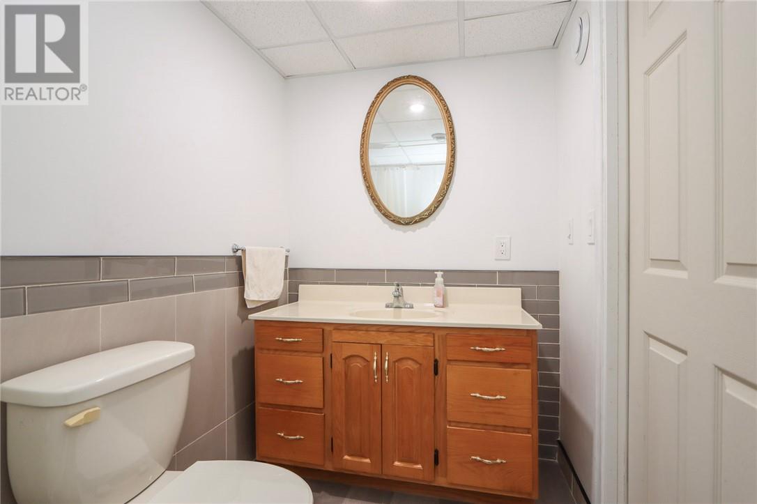 525 Galaxy Court - 23