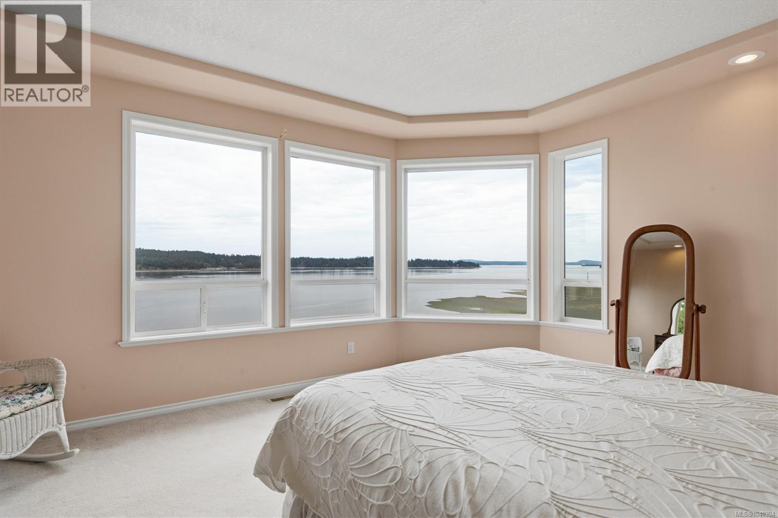21 245 Oyster Cove Rd, Ladysmith