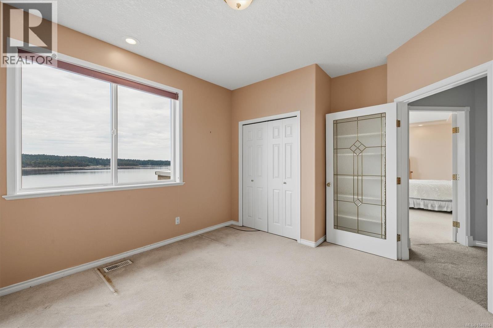 21 245 Oyster Cove Rd, Ladysmith