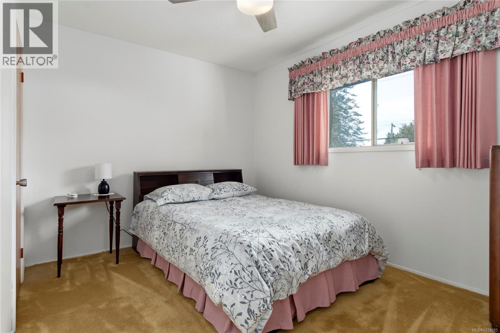353 Aitken St - 22