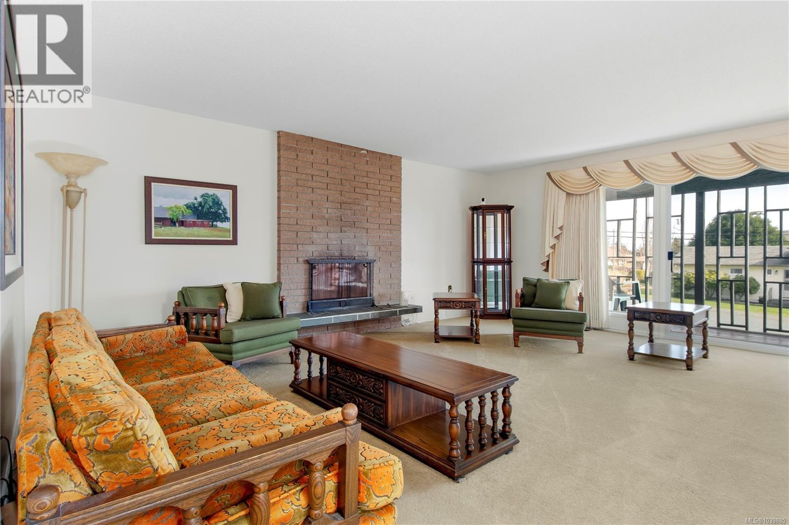353 Aitken St - 3