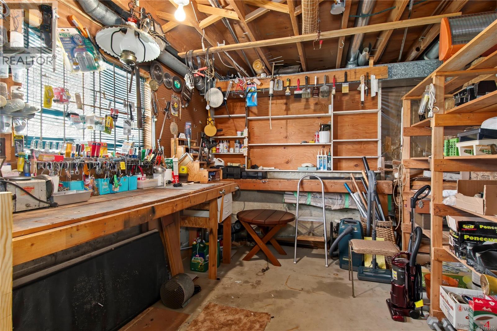 353 Aitken St - 39