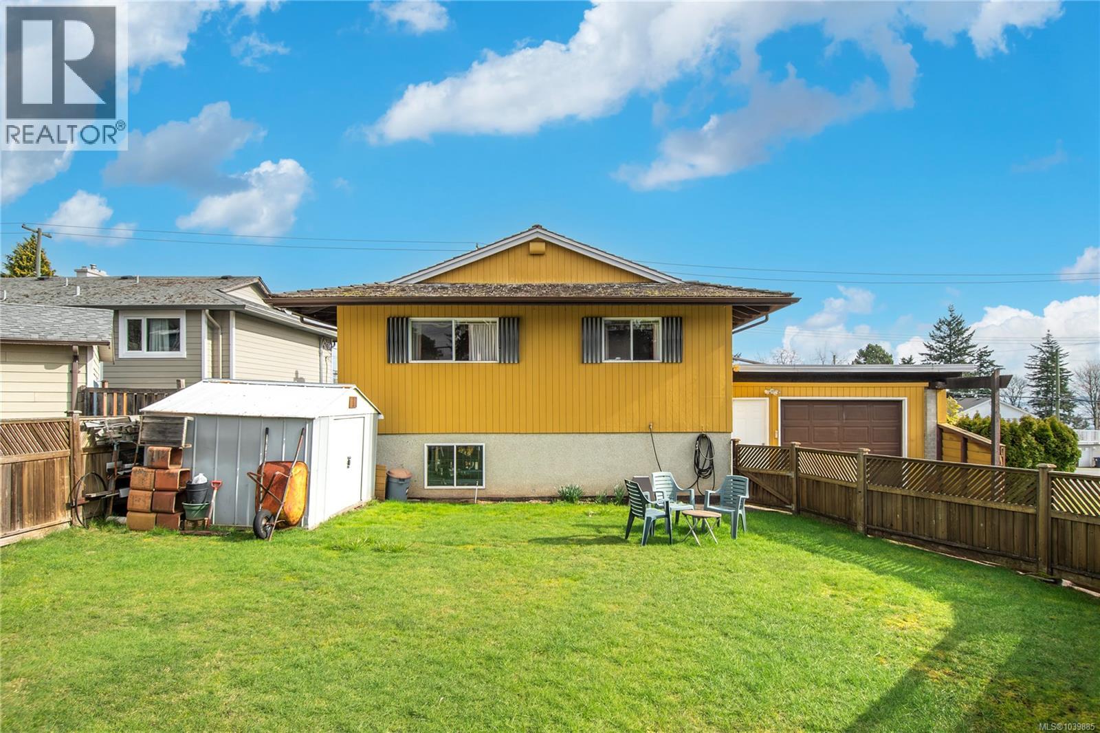 353 Aitken St - 43