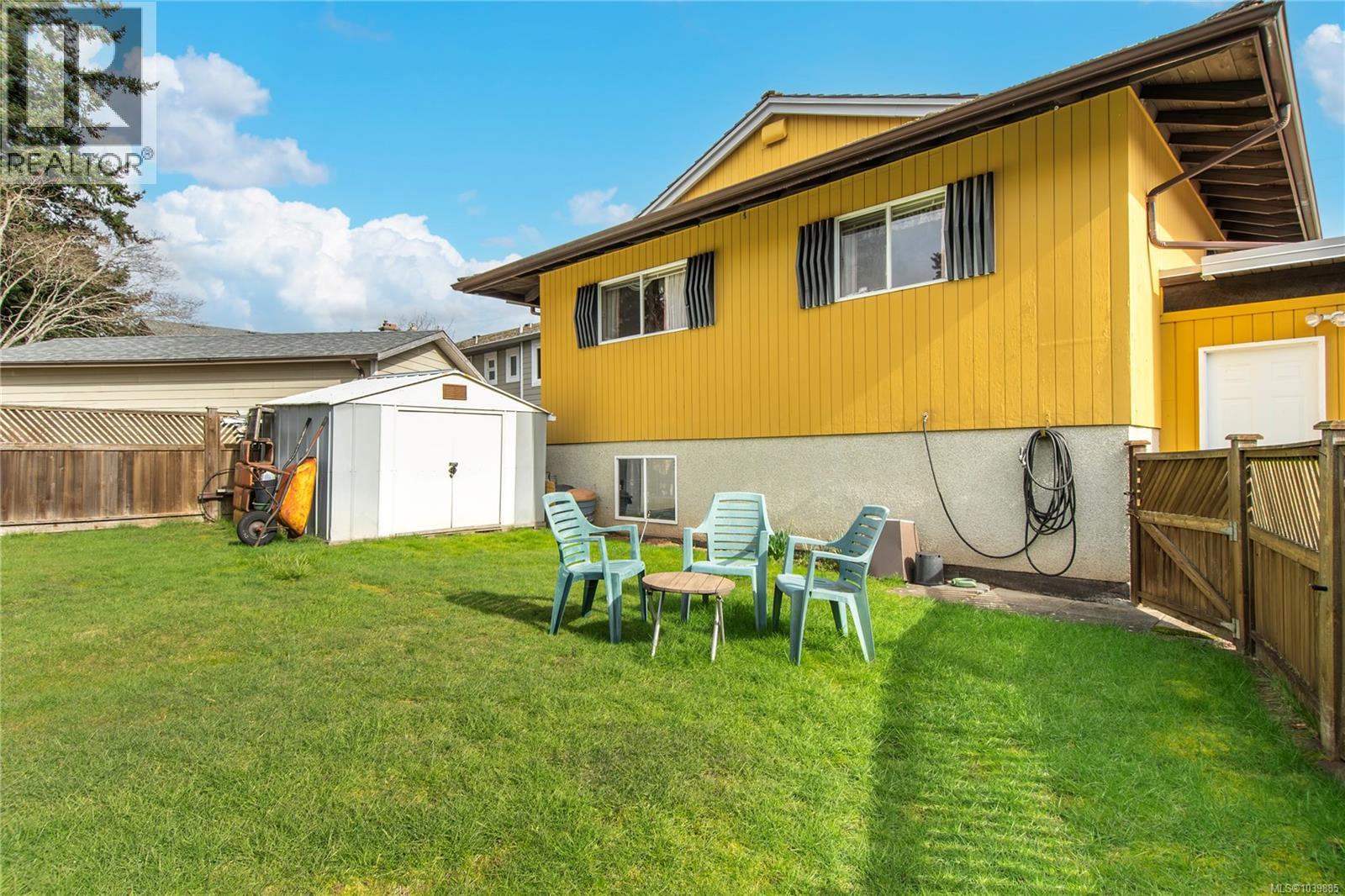 353 Aitken St - 45