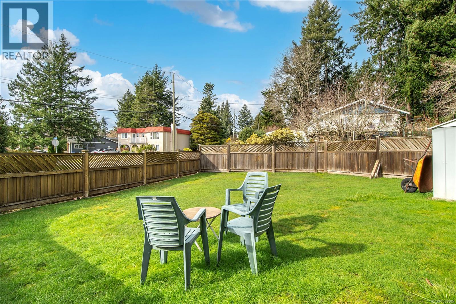 353 Aitken St - 46