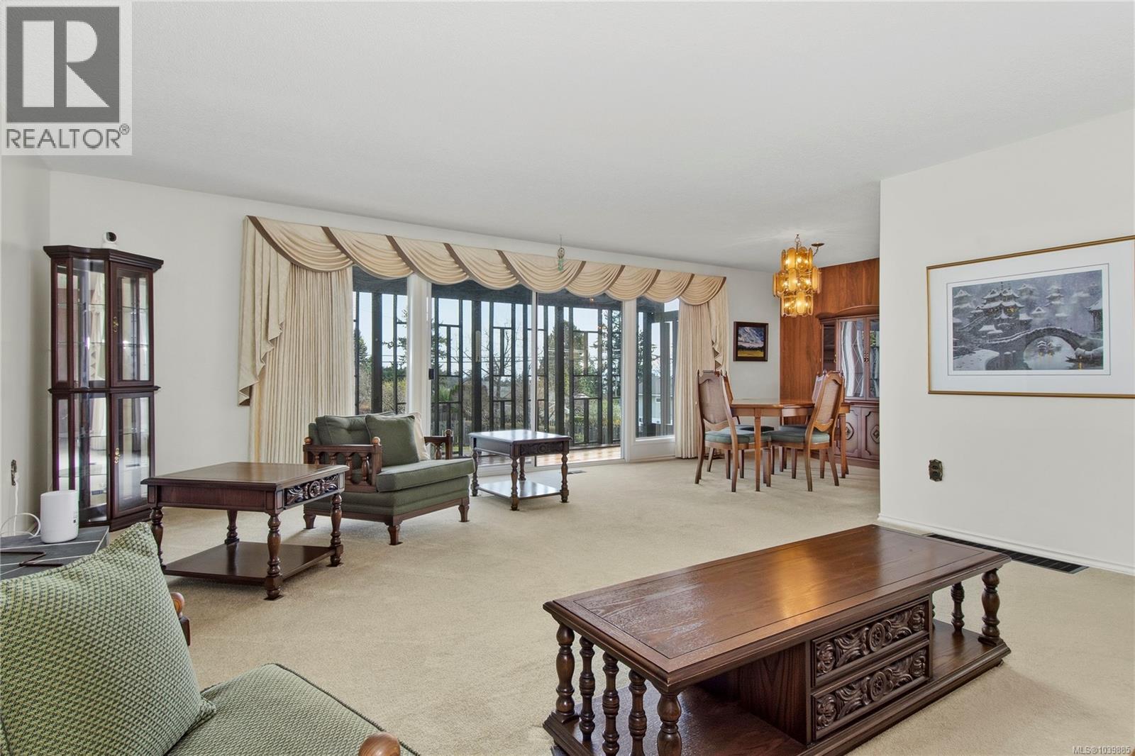 353 Aitken St - 6