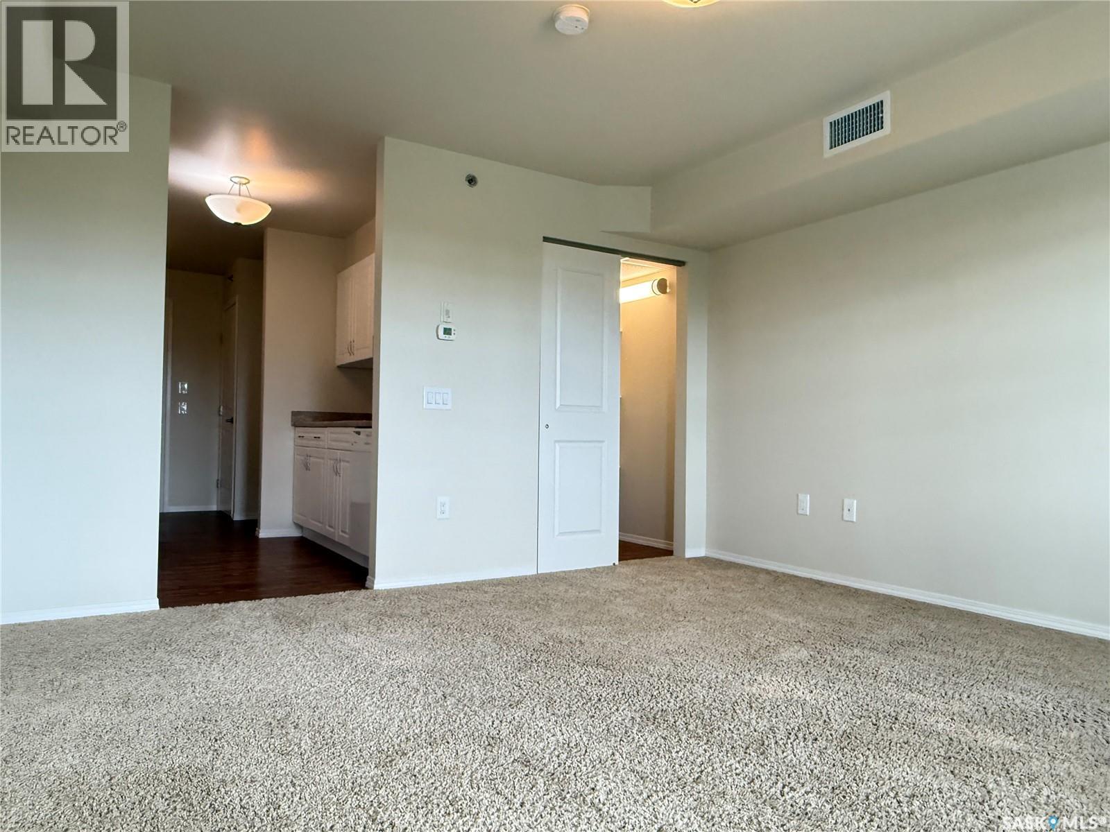 #421 680 7th AVENUE E - 11