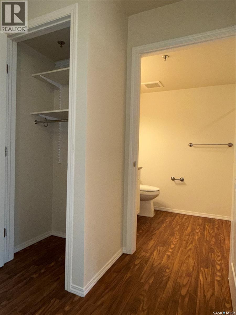 #421 680 7th AVENUE E - 12