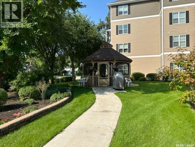 #421 680 7th AVENUE E - 26