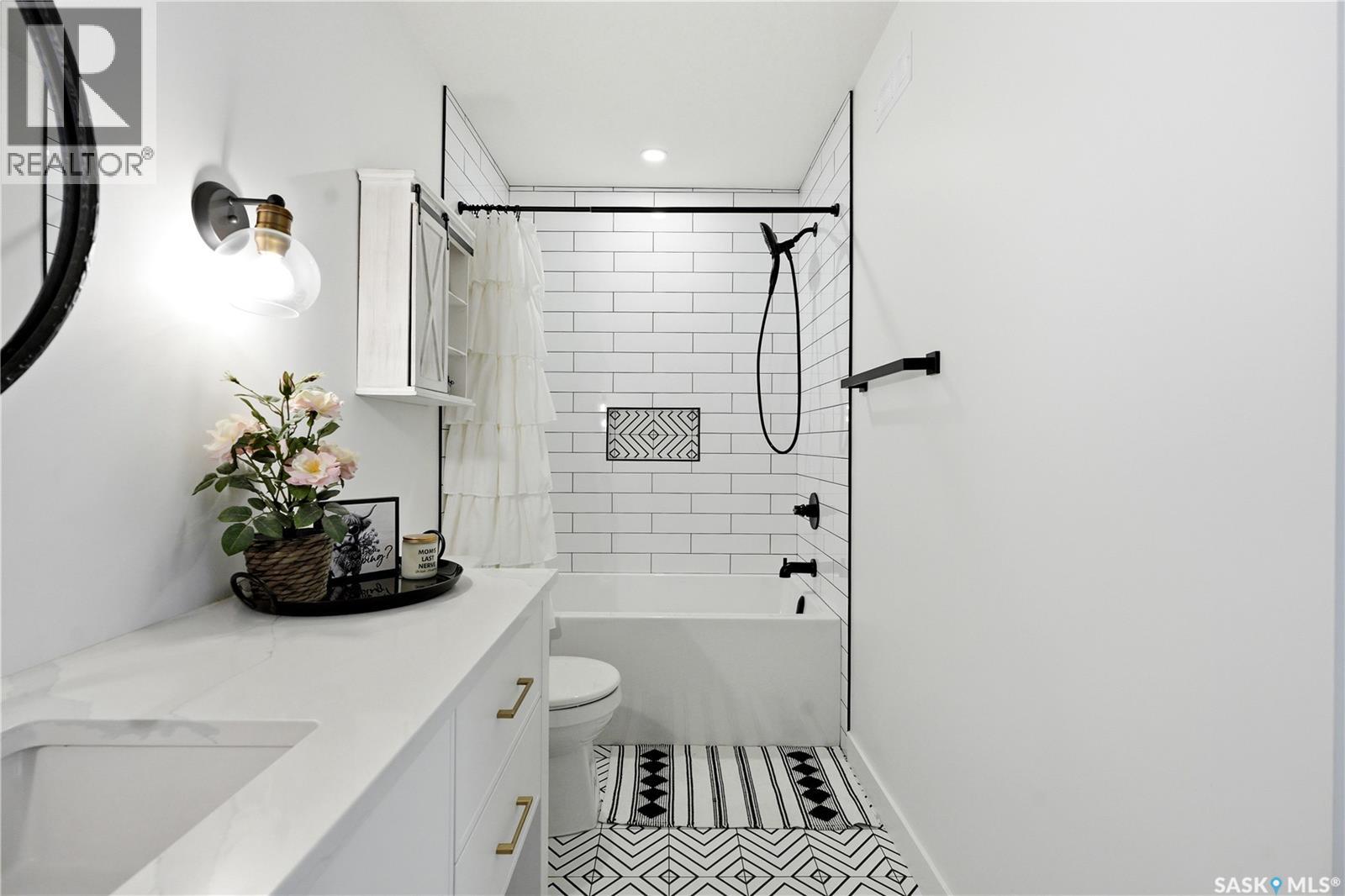 147 Barrett STREET — photo 32