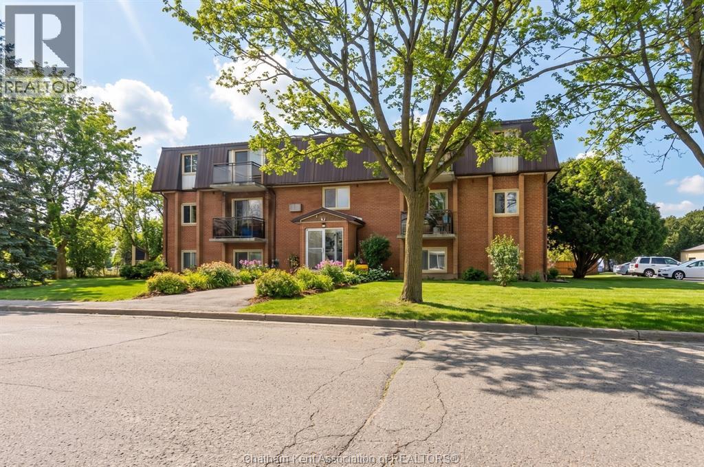 42 PARKVIEW HEIGHTS - 2