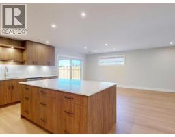 4119 Beausejour Avenue, Powell River, BC V8A0A8 Photo 12