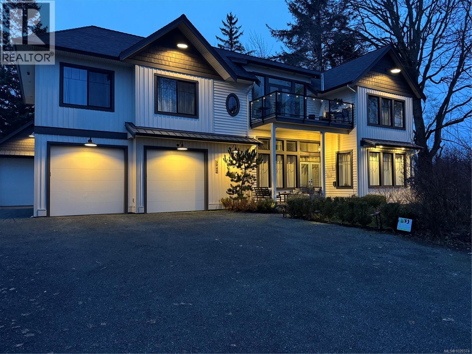 3943 Dillman Rd - 62