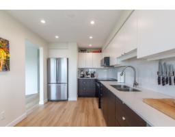 905 15030 101 Avenue, Surrey, BC V3R0N3 Photo 14