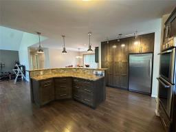 Living room - 43 Ballyshannon Road, Belair, MB R0E0T0 Photo 12