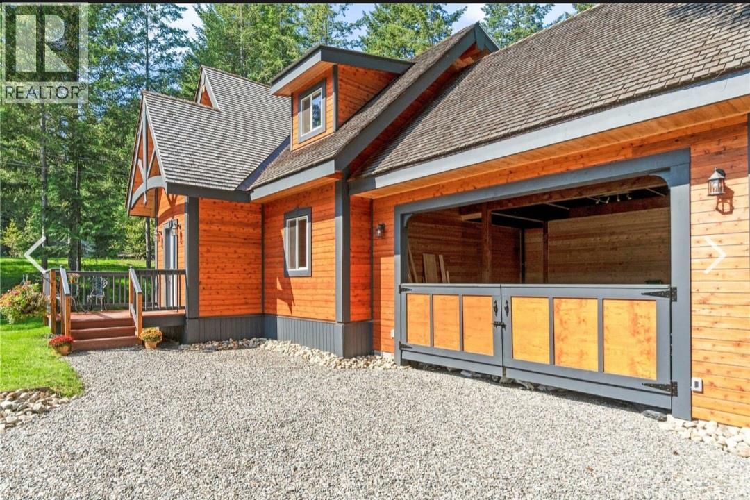 2481 Ridgeview Place - 1