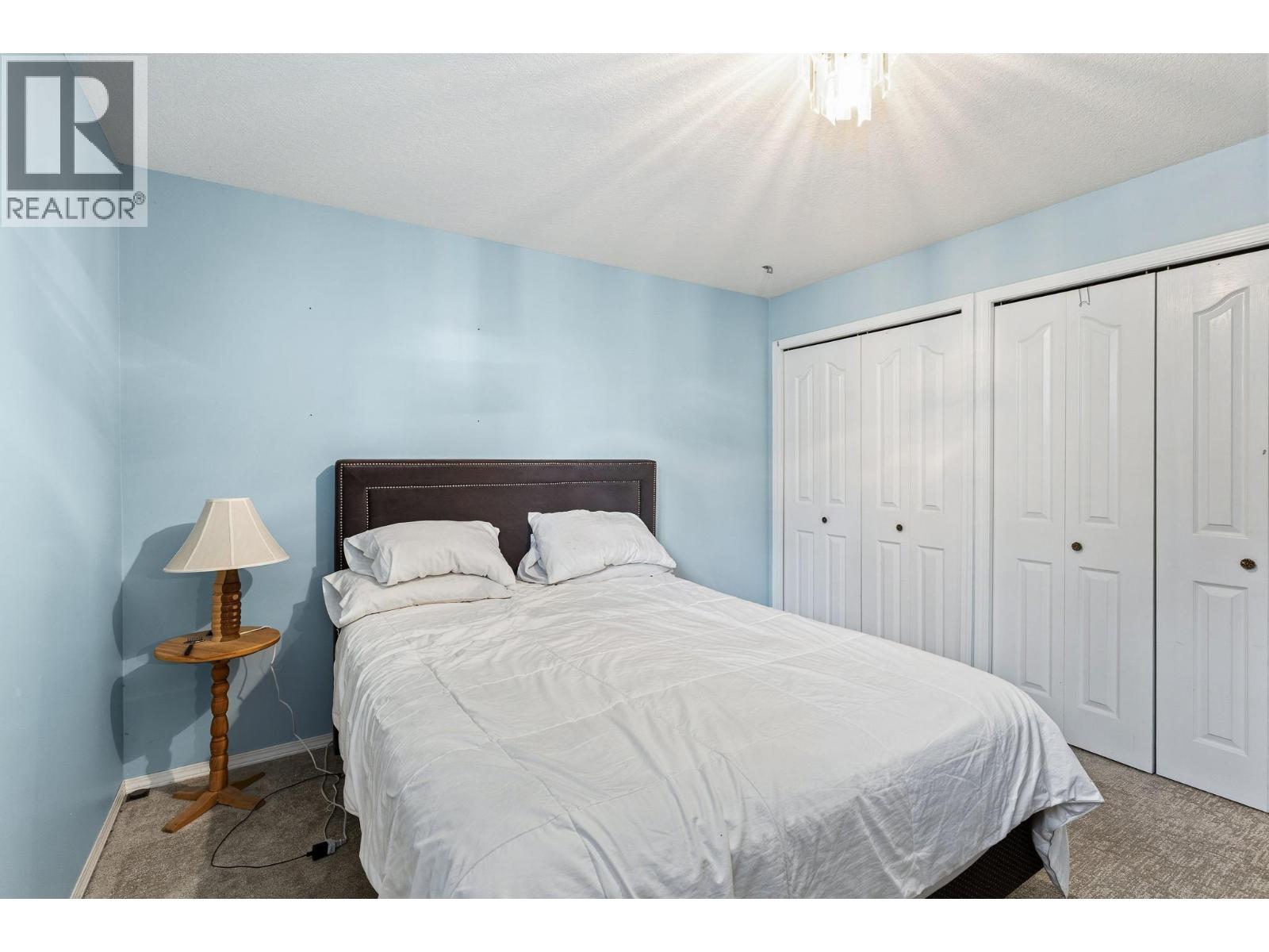 90 McInnes Road - 26