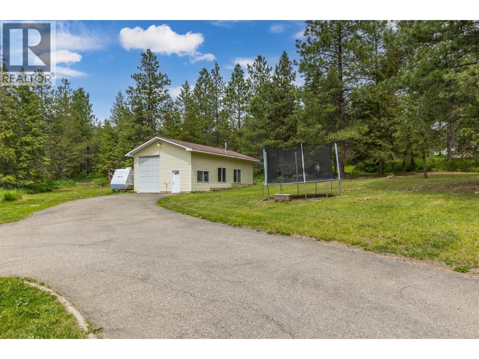 90 McInnes Road - 56