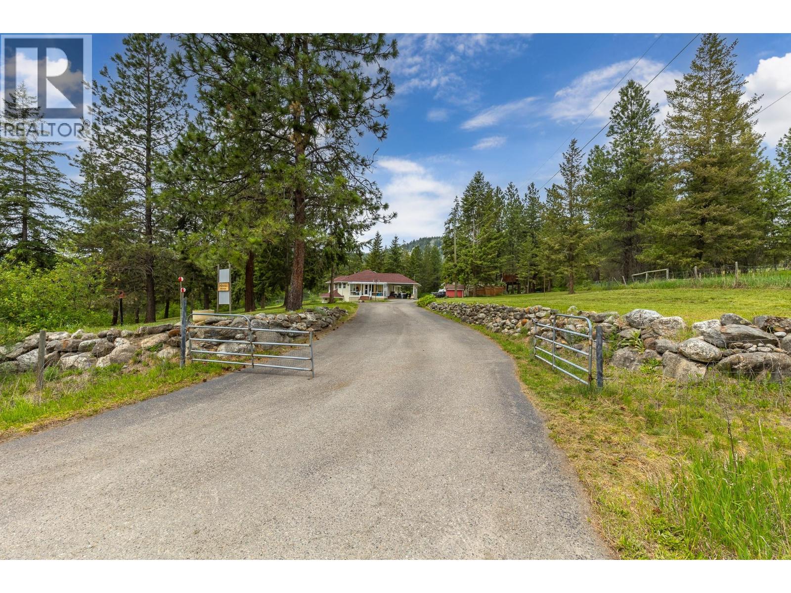 90 McInnes Road - 6