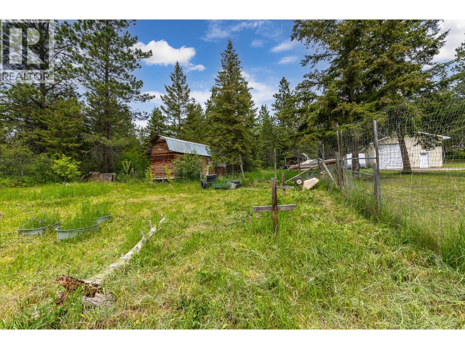 90 McInnes Road - 60