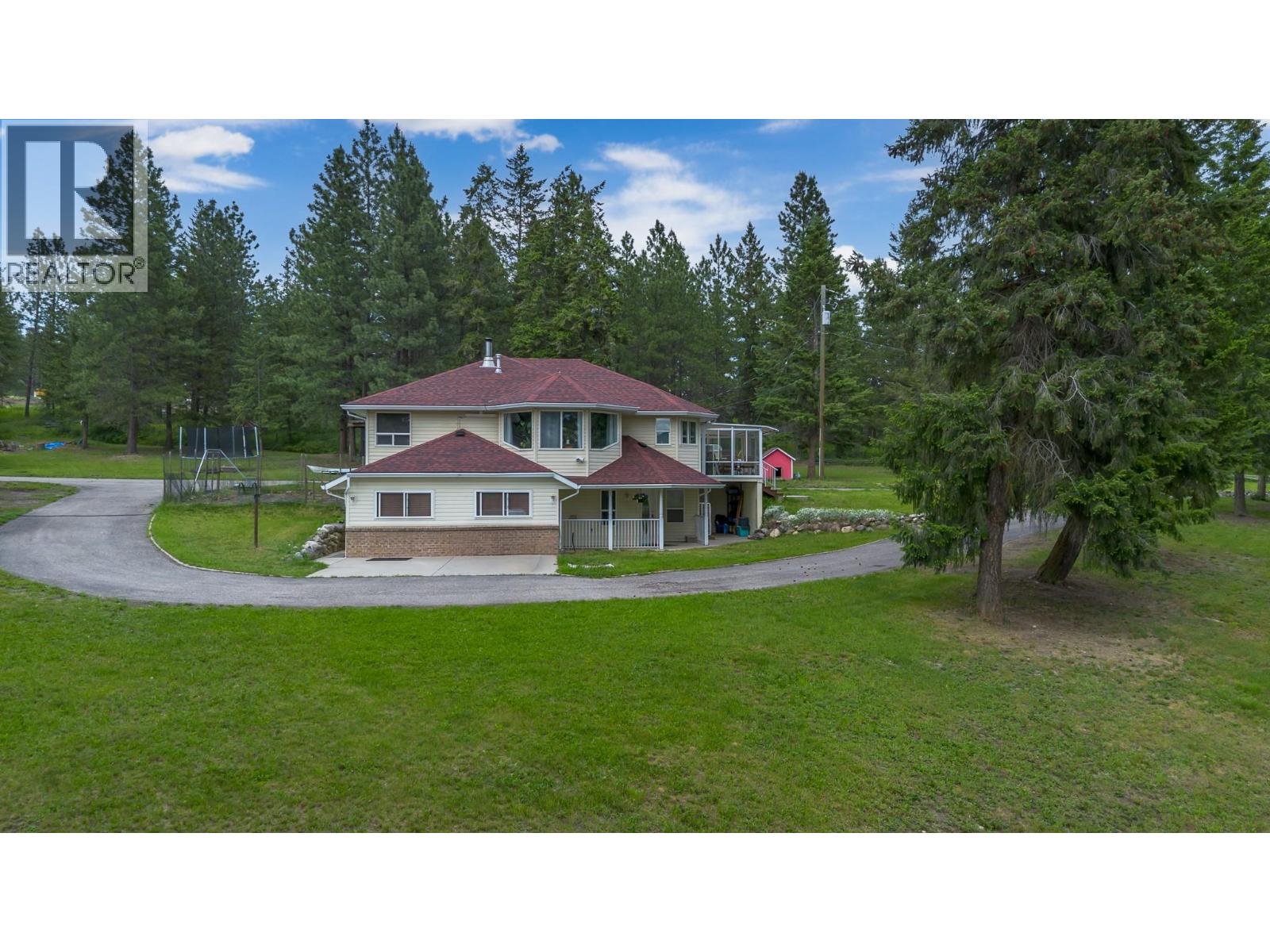 90 McInnes Road - 68