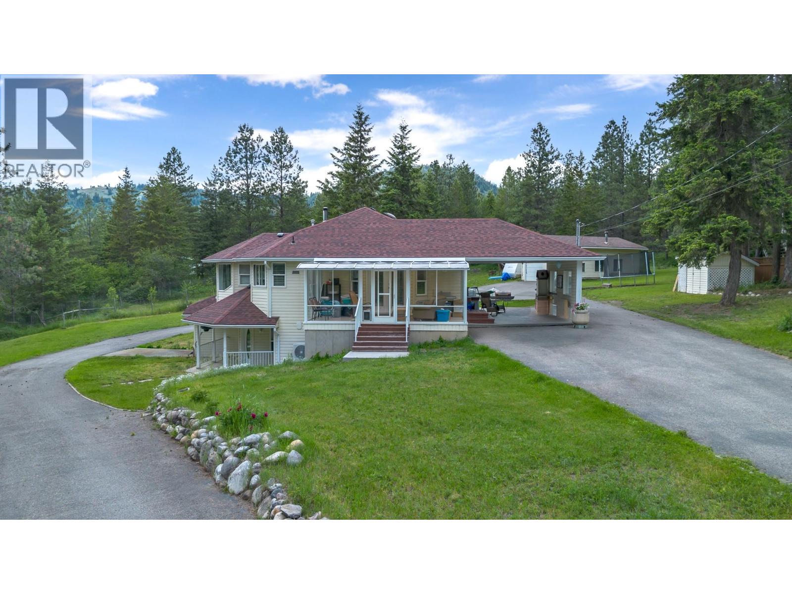90 McInnes Road - 72