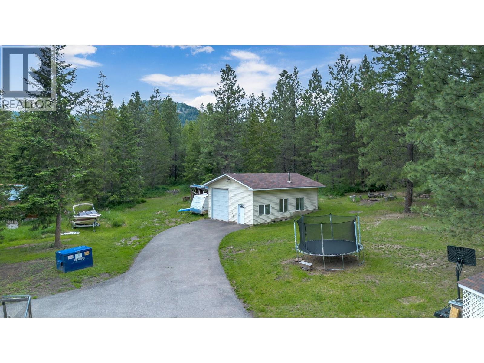 90 McInnes Road - 73