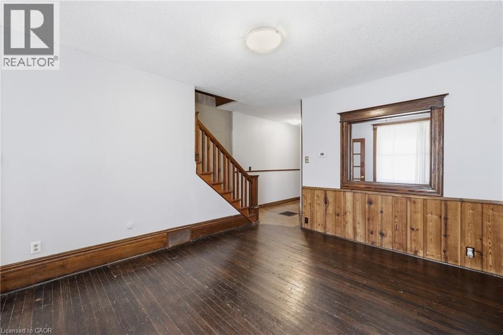 463 EAST MAIN Street - 11