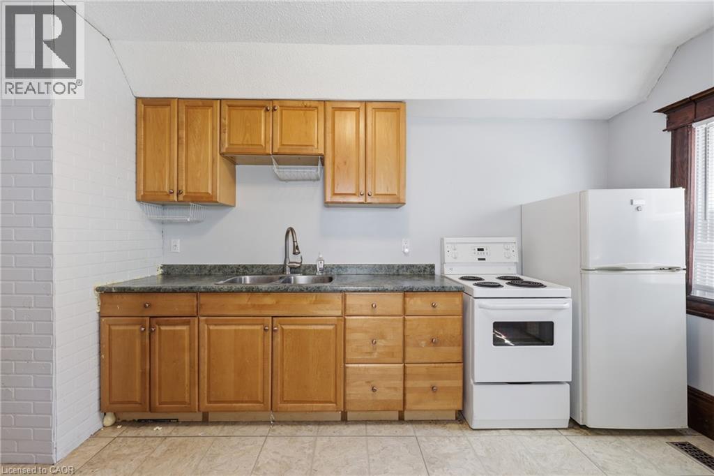 463 EAST MAIN Street - 15