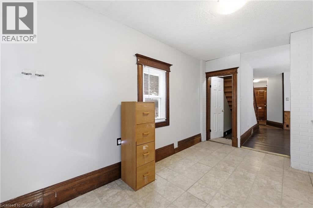 463 EAST MAIN Street - 17