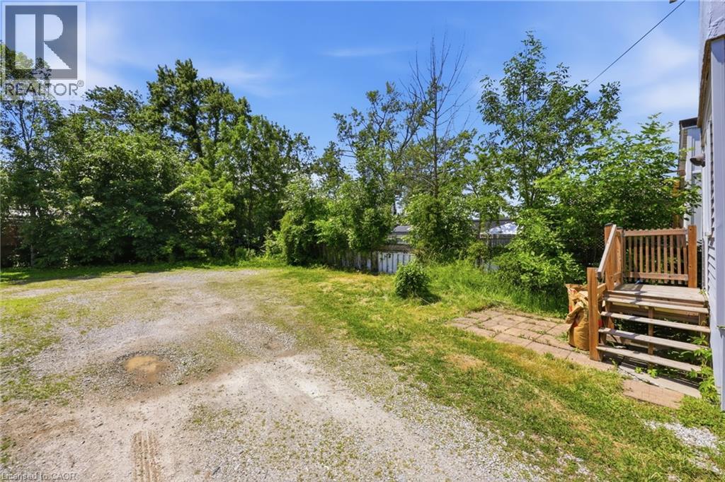 463 EAST MAIN Street - 31